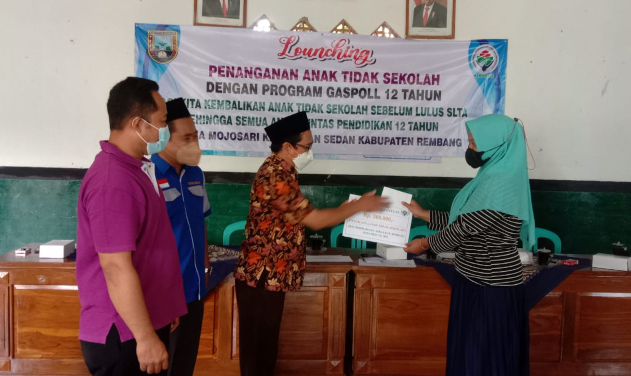 10 Anak Tidak Sekolah Desa Mojosari Kembali Bersekolah